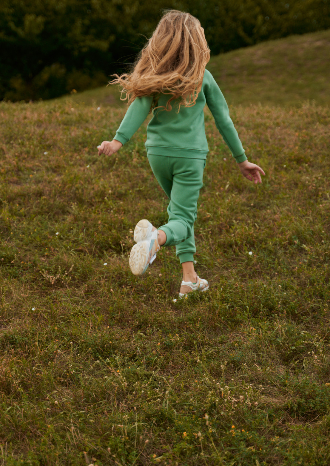 Світшот дитячий тринитка утеплена сіро-зелений Pantone 17-0210